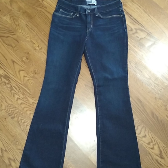 Signature Levi Jeans - Picture 5 of 7